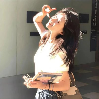 玄学老祖驾到，真千金重整家族荣耀